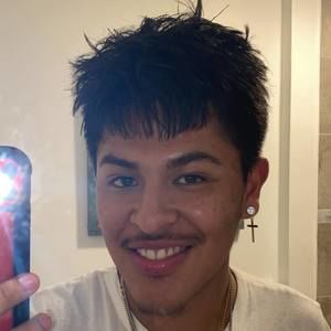 Meet your Posher, Diego